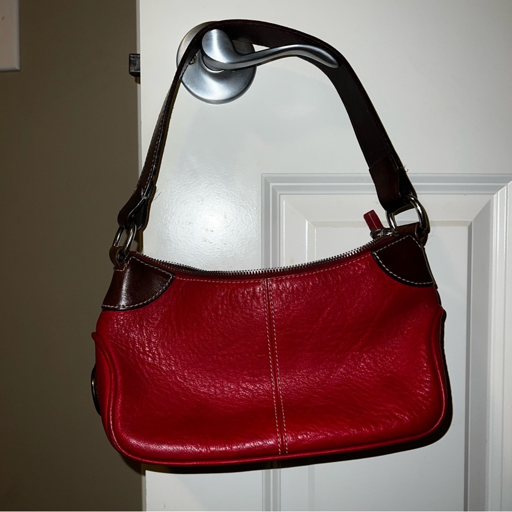 Vintage Red Dooney and Burke